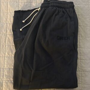 Women’s joggers